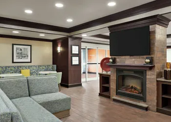 Hampton Inn New Albany hotel thumbnail 6