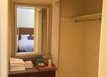 Surf Motel hotel thumbnail 8