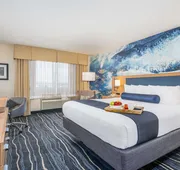 Best Western Plus Marina Gateway Hotel hotel detail image 5