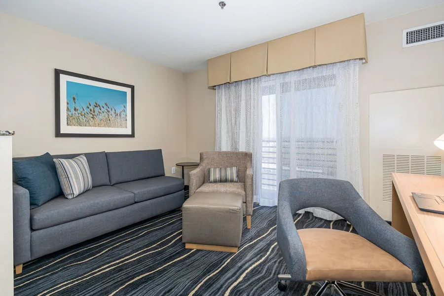 Best Western Plus Marina Gateway Hotel hotel detail image 6