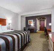 Wingate by Wyndham Chesapeake hotel detail image 5