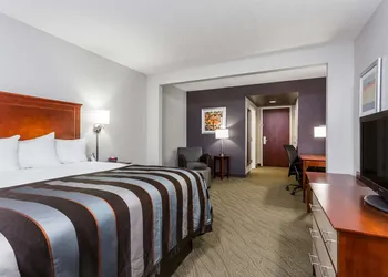 Wingate by Wyndham Chesapeake hotel thumbnail 5