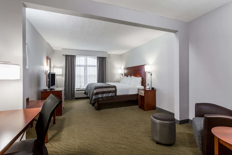 Wingate by Wyndham Chesapeake hotel detail image 6