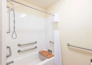 Super 8 by Wyndham St Robert Ft Leonard Wood Area hotel thumbnail 8