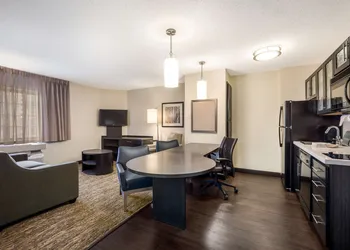 Sonesta Simply Suites Minneapolis Richfield hotel thumbnail 8