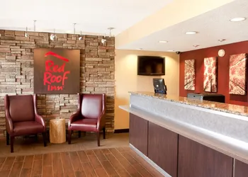 Red Roof Inn Rochester - Henrietta hotel thumbnail 2