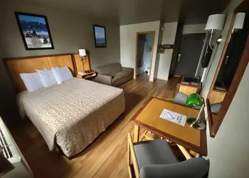 Rocker Inn hotel thumbnail 7