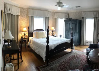 Beaufort Inn hotel thumbnail 7