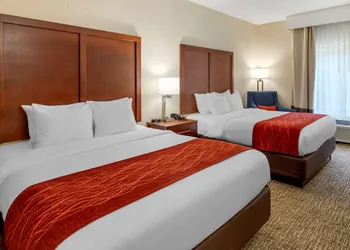 Comfort Inn & Suites Canton Riverstone Area hotel thumbnail 5