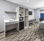 Microtel Inn & Suites by Wyndham Bethel/Danbury hotel detail image 4
