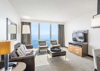 Hilton Vacation Club Oceanaire Virginia Beach hotel thumbnail 6