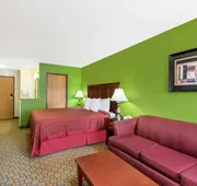 Days Inn & Suites by Wyndham Wichita hotel detail image 3