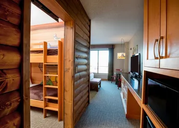 Great Wolf Lodge Bloomington hotel thumbnail 5