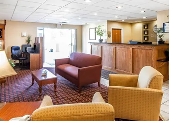 Quality Inn hotel thumbnail 5