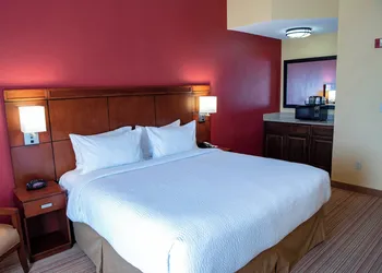 Courtyard by Marriott Shreveport Airport hotel thumbnail 5