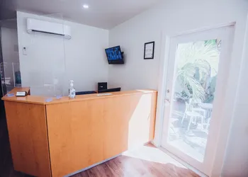 The Drift Hotel hotel thumbnail 2