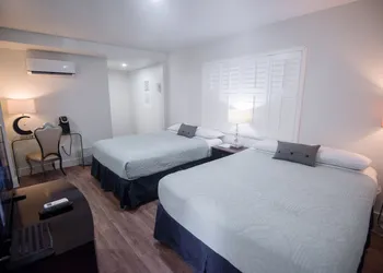The Drift Hotel hotel thumbnail 4