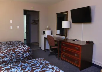 Belmont inn hotel thumbnail 6