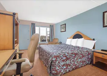 Belmont inn hotel thumbnail 7