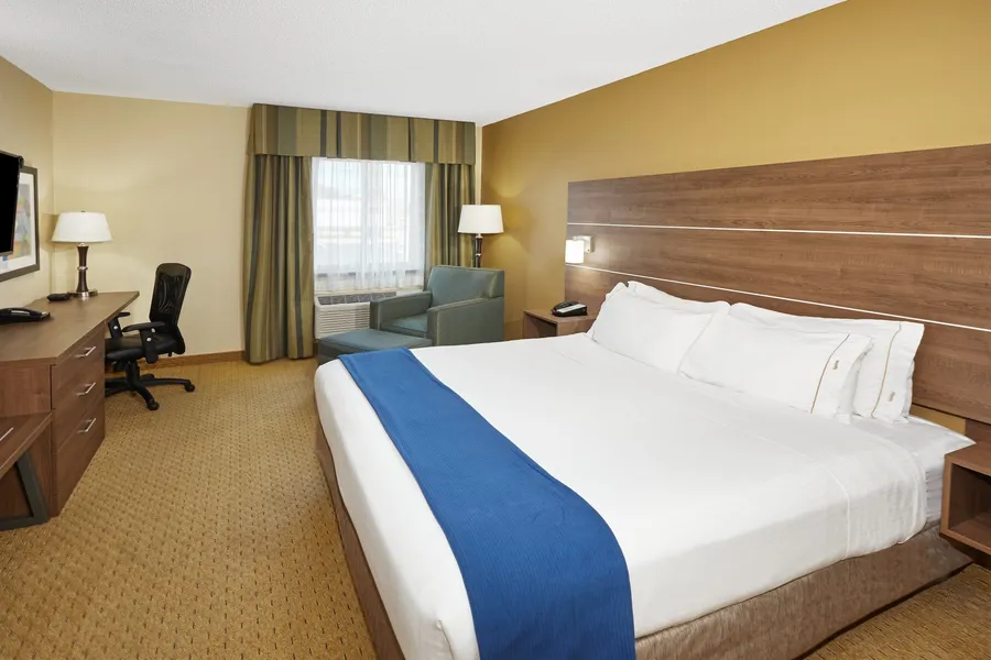 Holiday Inn Express Sheboygan-Kohler by IHG hotel detail image 2