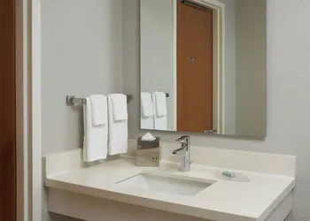 Courtyard by Marriott Fort Lauderdale Weston hotel thumbnail 8