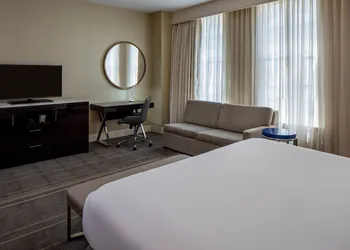 Hilton Richmond Downtown hotel thumbnail 7