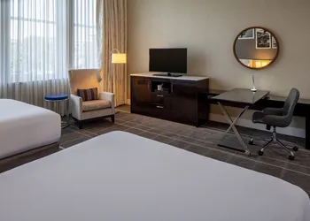 Hilton Richmond Downtown hotel thumbnail 8