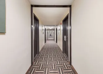 Quality Inn Clovis hotel thumbnail 5