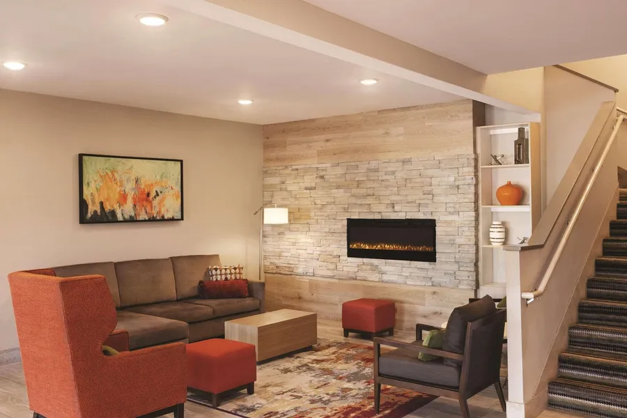 Country Inn & Suites by Radisson, Albert Lea - Austin hotel detail image 2
