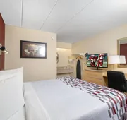 Red Roof Inn Syracuse hotel detail image 5