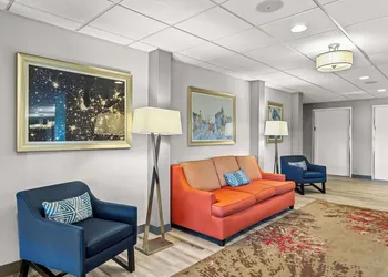 Hampton Inn Chicago/Naperville hotel thumbnail 3