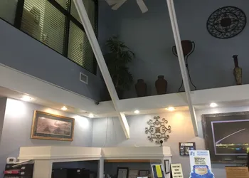 Days Inn by Wyndham Cocoa Beach Port Canaveral hotel thumbnail 4