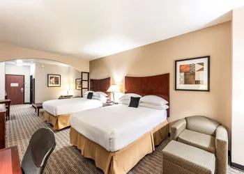Red Lion Inn & Suites Mineral Wells hotel thumbnail 4