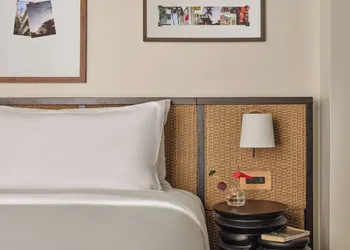 Romer House Waikiki hotel thumbnail 7