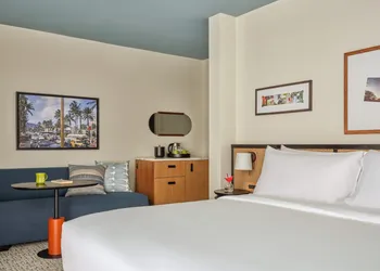 Romer House Waikiki hotel thumbnail 8