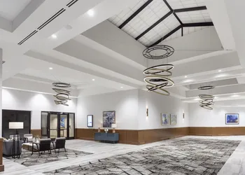 Crowne Plaza Lansing by IHG hotel thumbnail 2