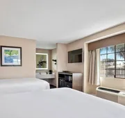Executive Inn Hotel hotel detail image 5