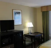 Baymont by Wyndham Fort Myers Airport hotel detail image 7
