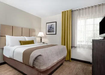 Candlewood Suites Durham by IHG hotel thumbnail 5