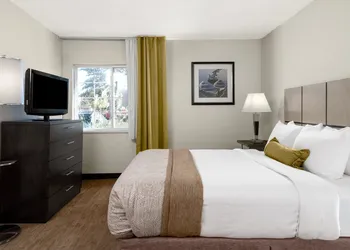 Candlewood Suites Durham by IHG hotel thumbnail 8