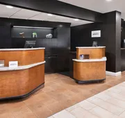 Courtyard by Marriott Burlington hotel detail image 3