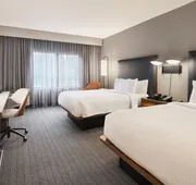 Courtyard by Marriott Burlington hotel detail image 7