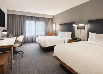 Courtyard by Marriott Burlington hotel thumbnail 7