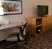 Holiday Inn Hotel & Suites Warren by IHG hotel detail image 4