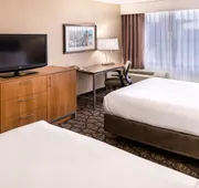 Holiday Inn Hotel & Suites Warren by IHG hotel detail image 5