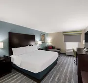 Hampton Inn Marshall hotel detail image 7