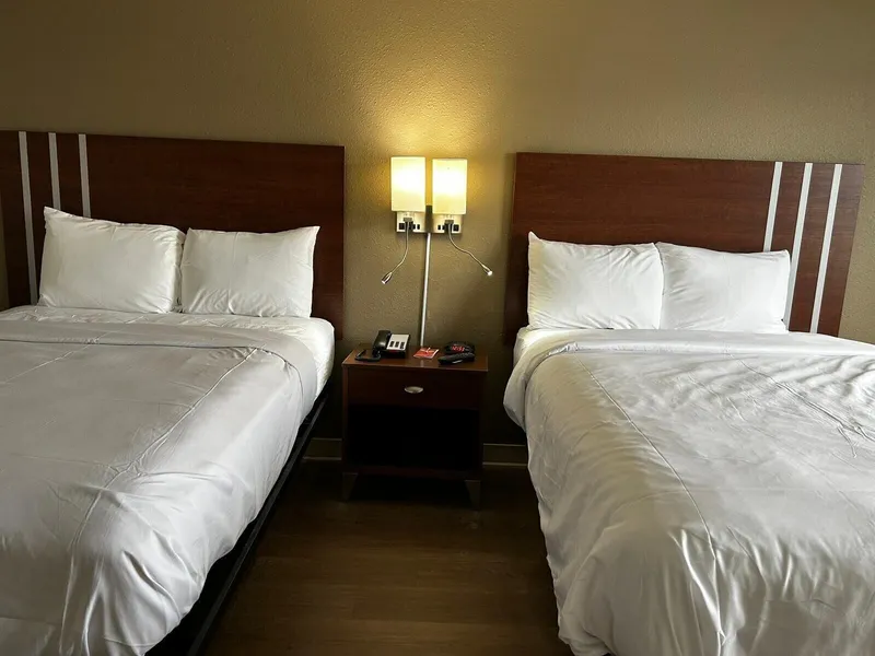 Econo Lodge Inn & Suites Chambersburg Central hotel detail image 6