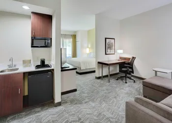Springhill Suites Milford hotel thumbnail 4