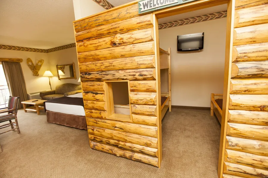 Great Wolf Lodge Traverse City hotel detail image 6