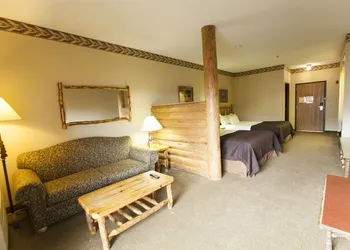 Great Wolf Lodge Traverse City hotel thumbnail 7
